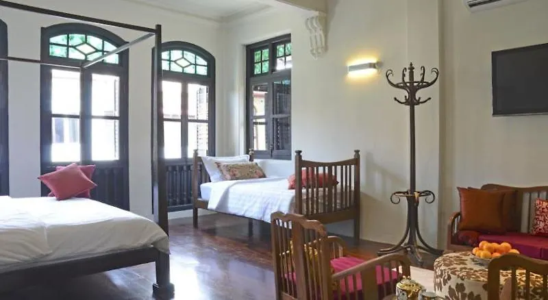 Noordin Mews Hotel George Town